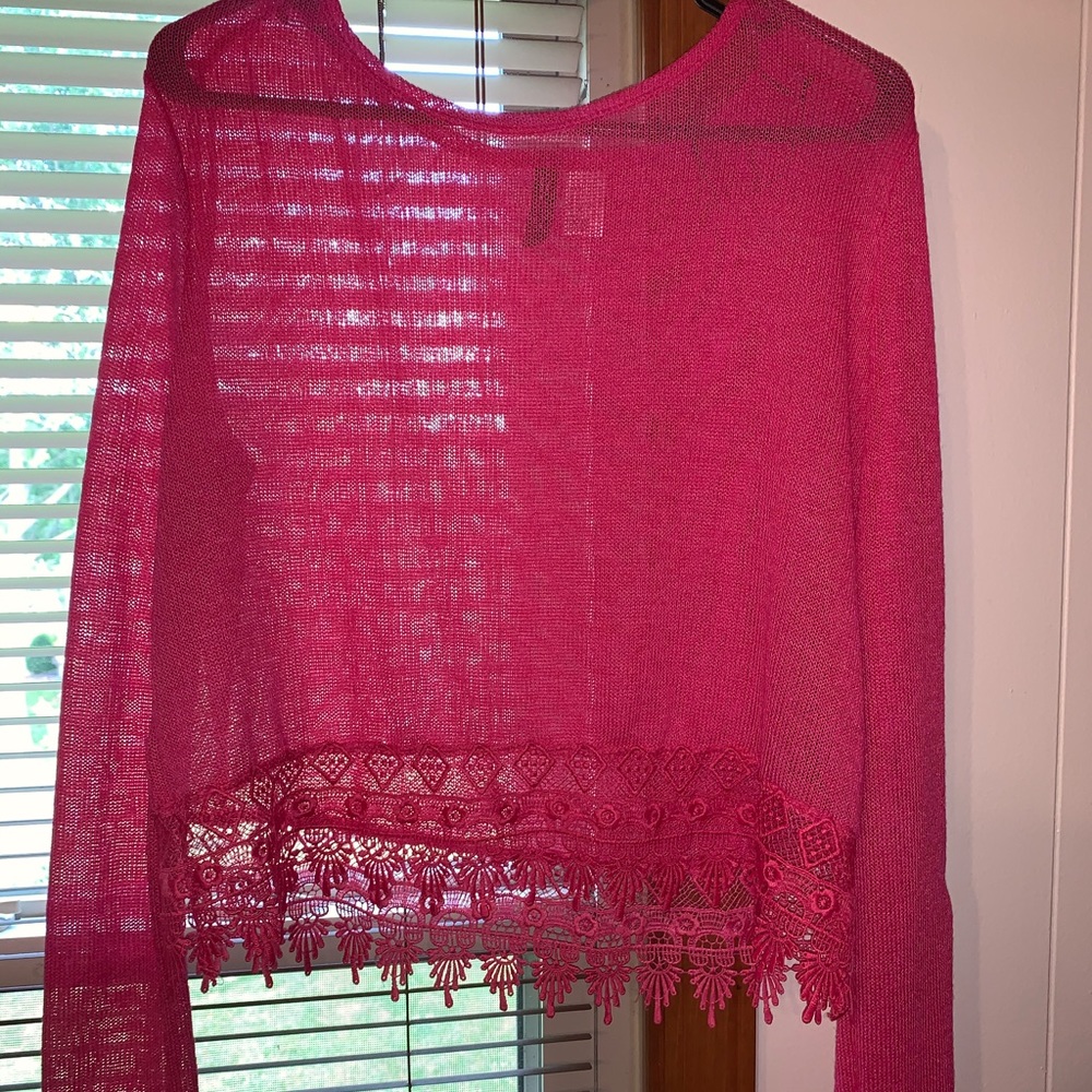 Divided long sleeve shirt